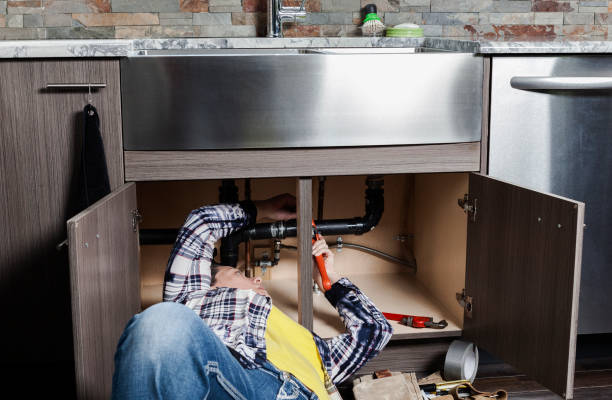 Best Clogged Drain Plumber  in Myrtletown, CA